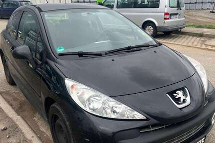 Peugeot 207 122.872 km 1.699 &euro; Holzgerlingen 71088