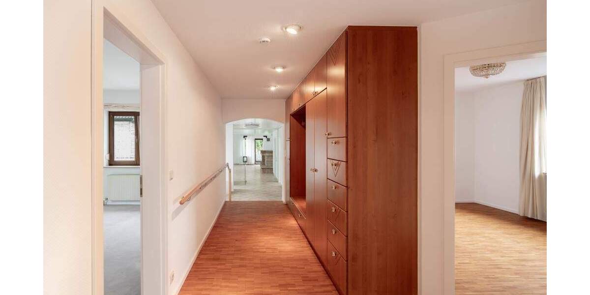 Etagenwohnung Fellbach - 5 Zimmer, 177 m&sup2;, 695.000&euro; | Angebot:21281857