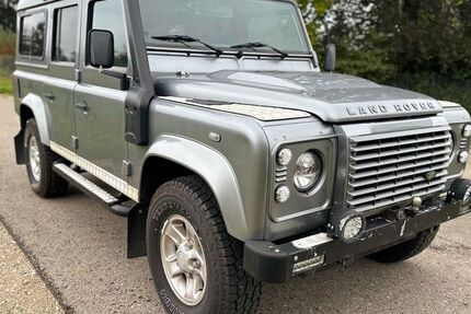 Land Rover Defender 143.000 km 38.499 € Reutlingen 72770
