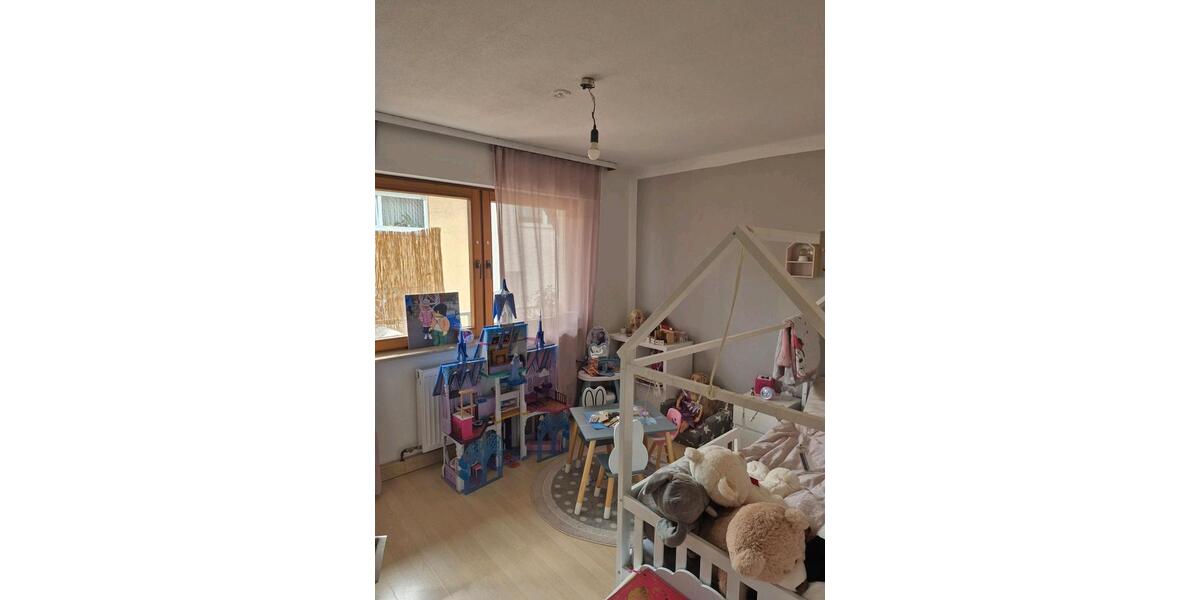 Etagenwohnung Pforzheim Eutingen - 3 Zimmer, 71 m&sup2;, 780&euro; | Angebot:25875371