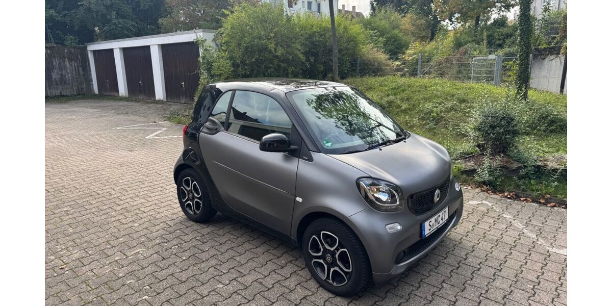 Smart ForTwo 114.700 km 8.399 &euro; Stuttgart 70499