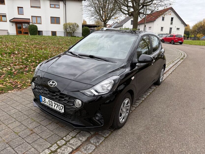 Hyundai i10 18.357 km 11.990 € Möglingen 71696