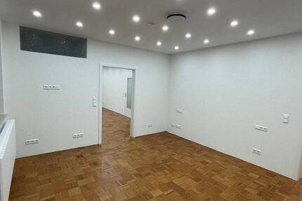 Wohnung Böblingen - 2 Zimmer, 90 m&sup2;, 1.180&euro; | Angebot:26376911