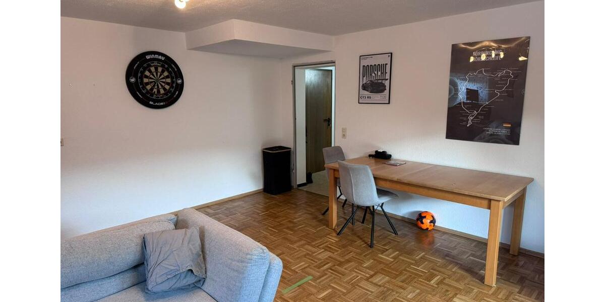 Etagenwohnung Reutlingen Altenburg - 2 Zimmer, 64 m&sup2;, 180.000&euro; | Angebot:24371377