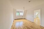 Dachgeschoßwohnung Stuttgart Stuttgart-Mitte - 5 Zimmer, 134 m&sup2;, 2.796&euro; | Angebot:24659602