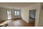 Neu renovierete 3-Zi Wohnung in Esslingen mit GartenTerrasseEBK