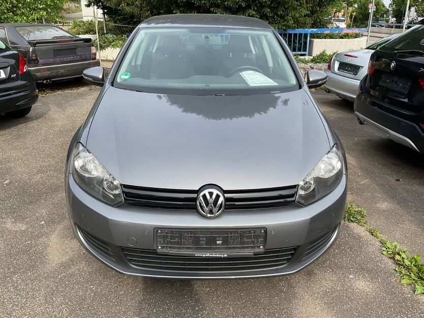VW Golf 110.000 km 6.800 € Möglingen 71696