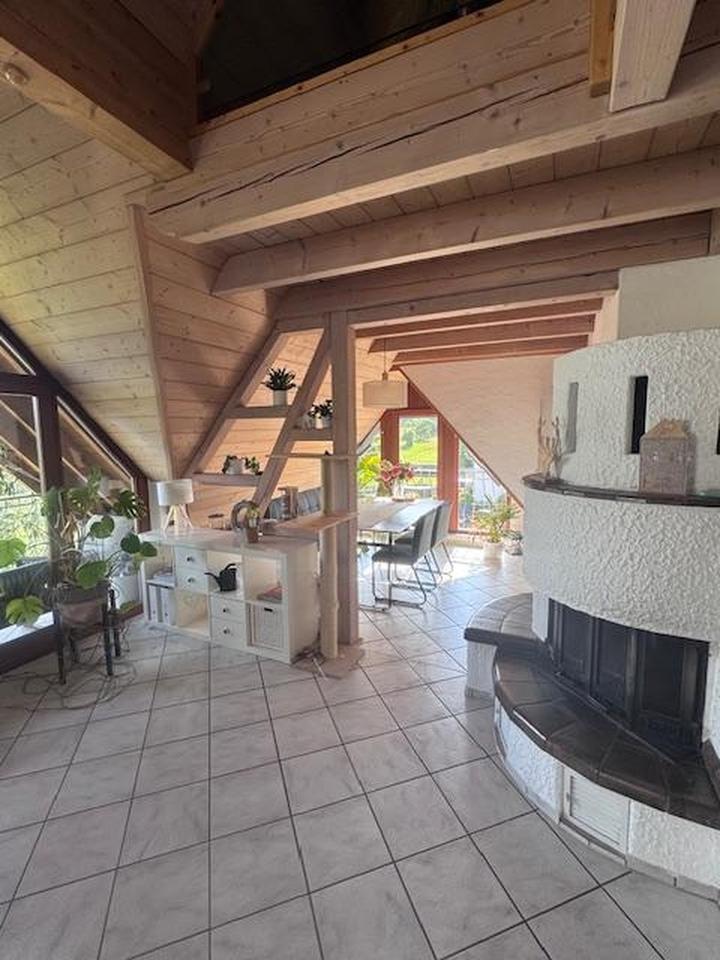 Schöne 5,5-Zimmer-Maisonettewohnung mit Galerie zimmer