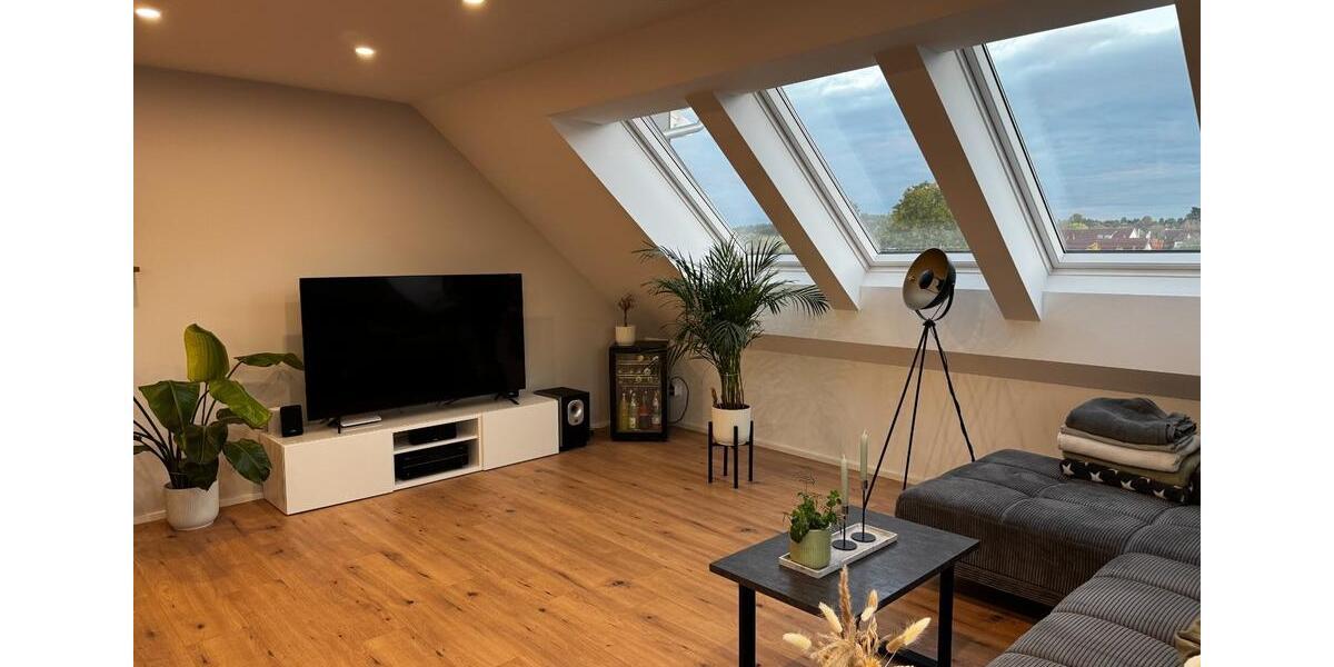 Dachgeschoßwohnung Rottenburg am Neckar - 3 Zimmer, 81 m&sup2;, 385.000&euro; | Angebot:24430120