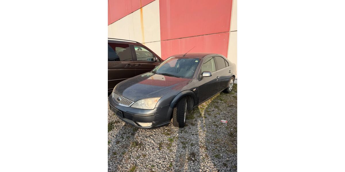 Ford Mondeo 200.000 km 949 &euro; Fellbach bei Stuttgart 70736