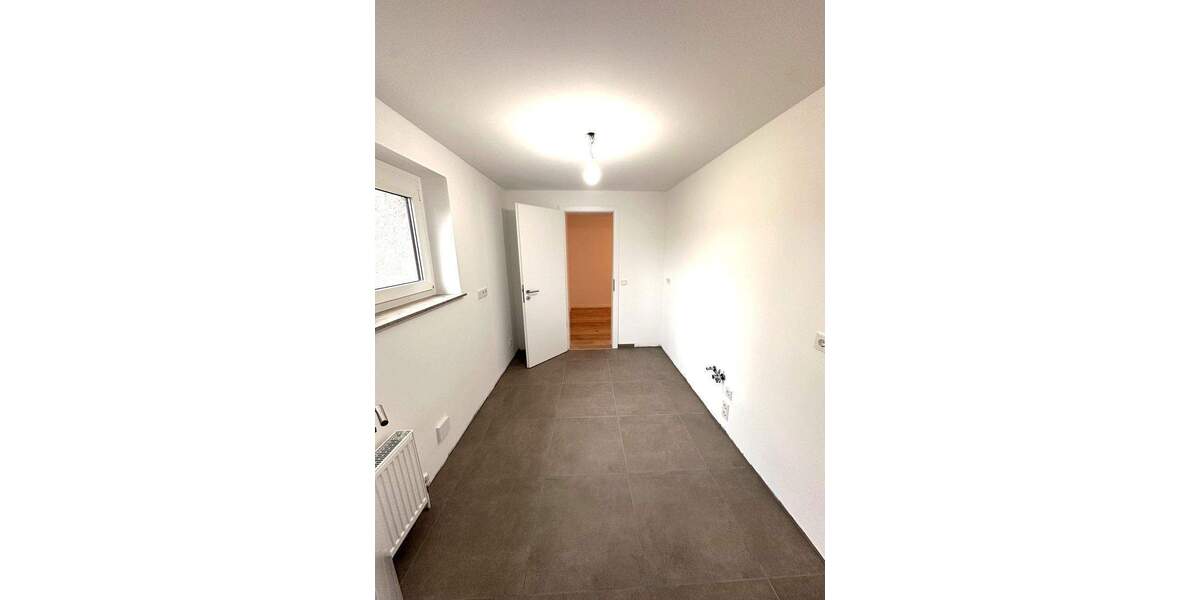 Etagenwohnung Esslingen Sulzgries - 5 Zimmer, 124 m&sup2;, 539.000&euro; | Angebot:25755931