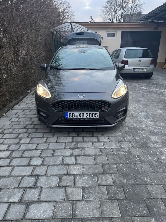Ford Fiesta ST 66.614 km 15.500 € Ehningen 71139