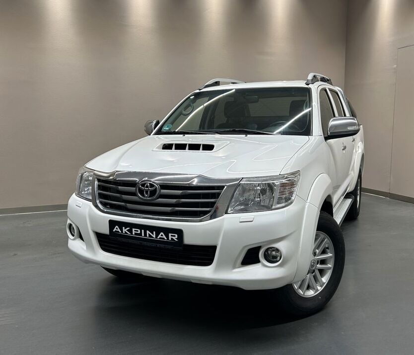Toyota Hilux 52.000 km 26.500 € Holzgerlingen 71088