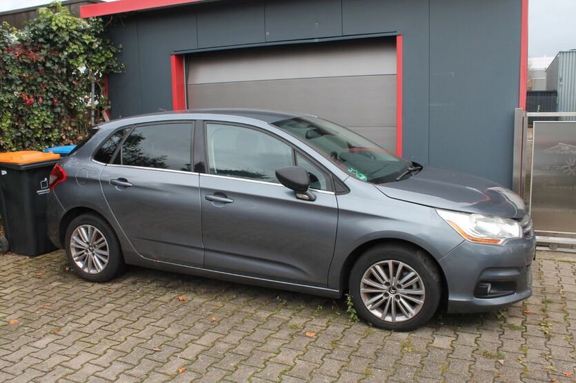 Citroen C4 244.620 km 2.810 € Nufringen 71154
