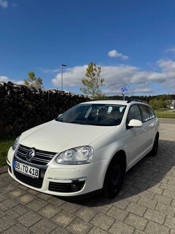 VW Golf 114.000 km 5.199 € Schönaich 71101