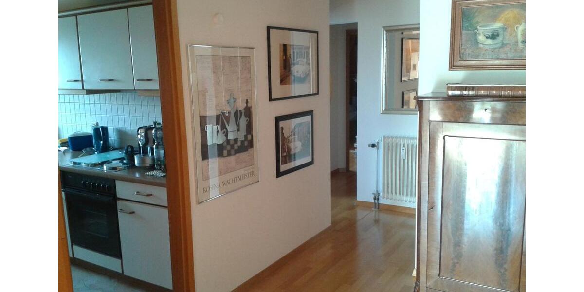 Dachgeschoßwohnung Reutlingen - 3 Zimmer, 80 m&sup2;, 1.250&euro; | Angebot:27584496