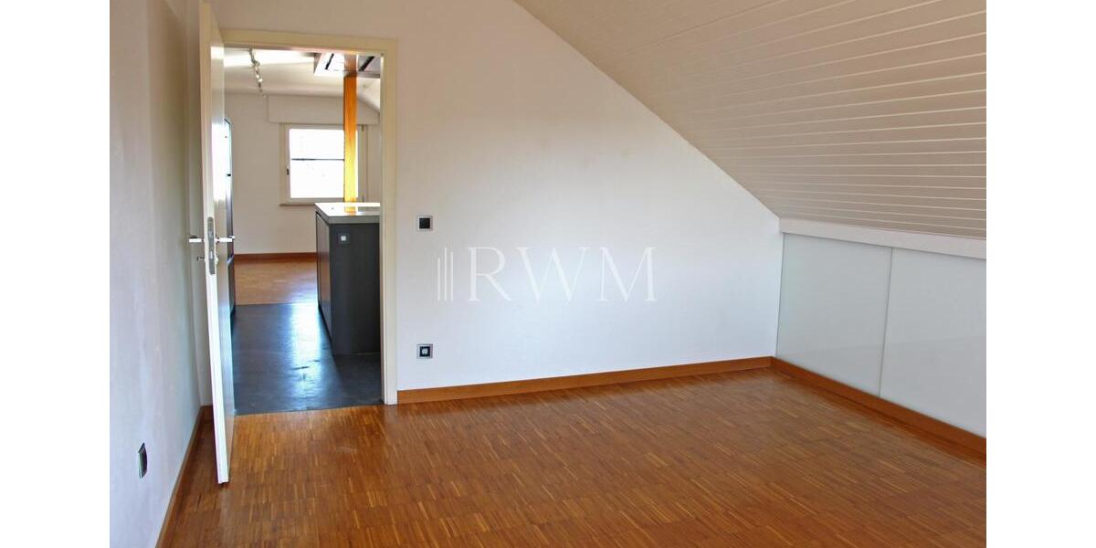 Dachgeschoßwohnung Pforzheim Büchenbronn - 3 Zimmer, 63 m&sup2;, 700&euro; | Angebot:25852523