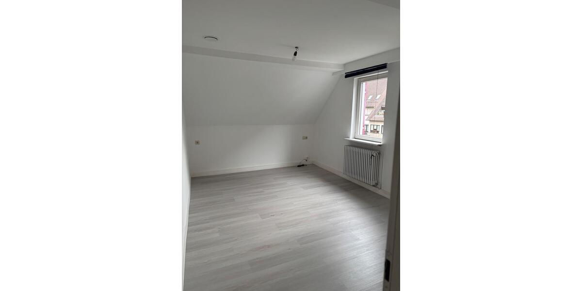 Maisonettenwohnung Korntal-Münchingen Münchingen - 5 Zimmer, 128 m&sup2;, 1.800&euro; | Angebot:24485138
