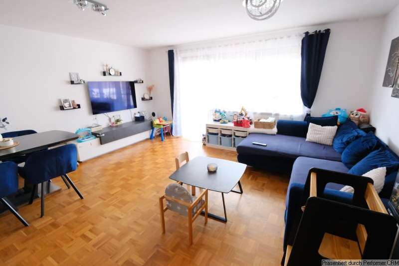 Etagenwohnung Remseck - 3 Zimmer, 73 m&sup2;, 890&euro; | Angebot:25793800