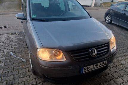 VW Touran 225.000 km 3.000 € Waldenbuch 71111
