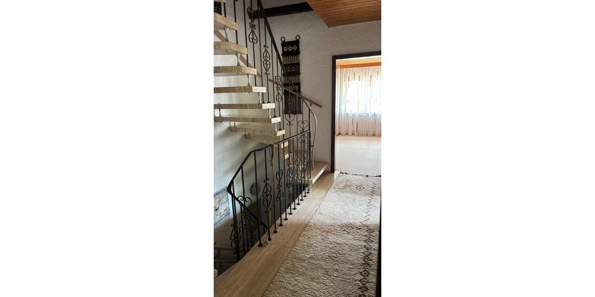 Doppelhaushälfte Böblingen Dagersheim - 4.5 Zimmer, 134 m&sup2;, 639.000&euro; | Angebot:26932582