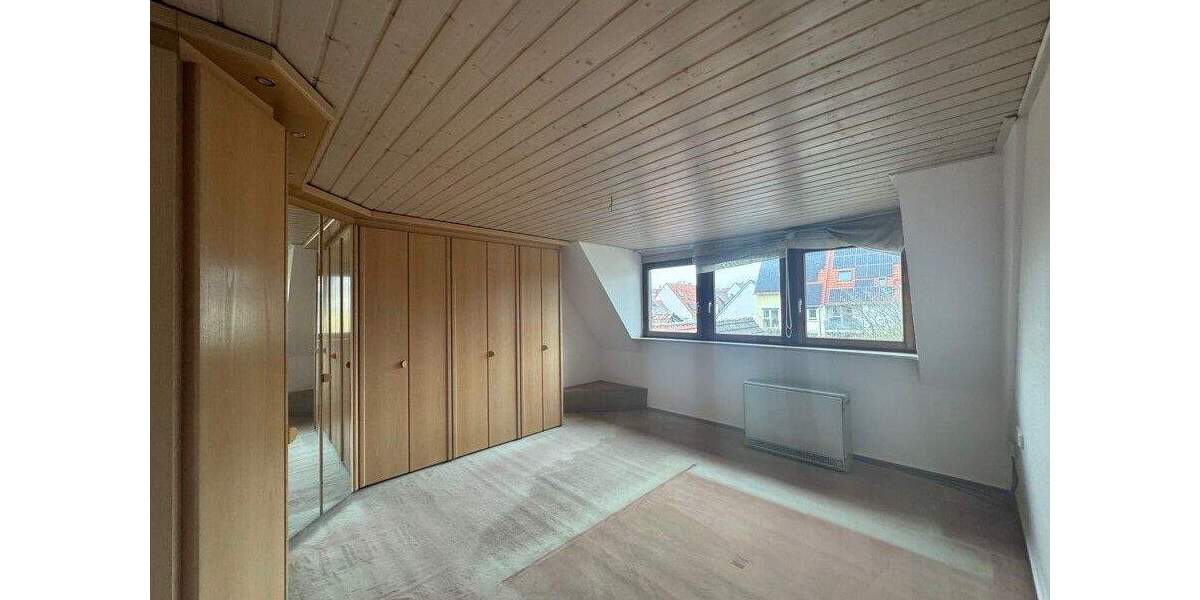 Reihenmittelhaus Ludwigsburg / Pflugfelden Pflugfelden - 6 Zimmer, 162 m&sup2;, 439.000&euro; | Angebot:24566941