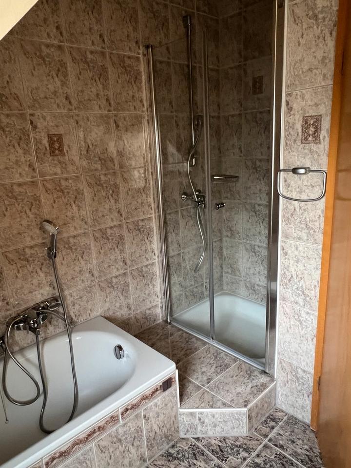 3,5 Zimmerwohnung im DG in Breitenstein zimmer