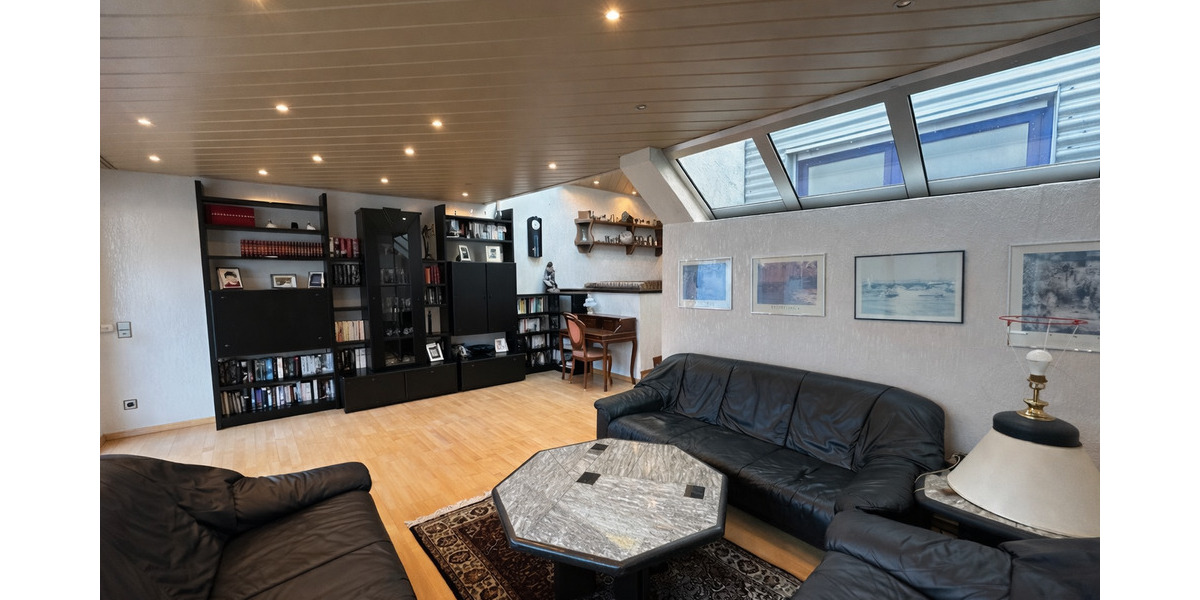 Mehrfamilienhaus, Wohnhaus Filderstadt Bernhausen - 5 Zimmer, 121 m&sup2;, 485.000&euro; | Angebot:25737709