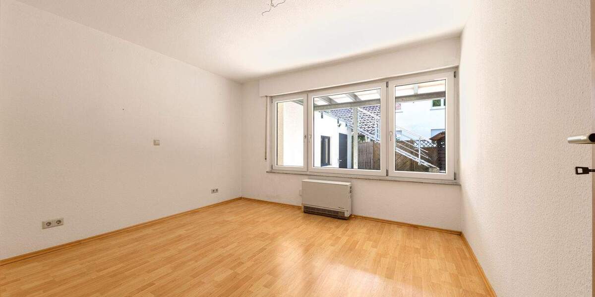 Mehrfamilienhaus, Wohnhaus Sindelfingen Darmsheim - 8 Zimmer, 193 m&sup2;, 749.000&euro; | Angebot:25694984