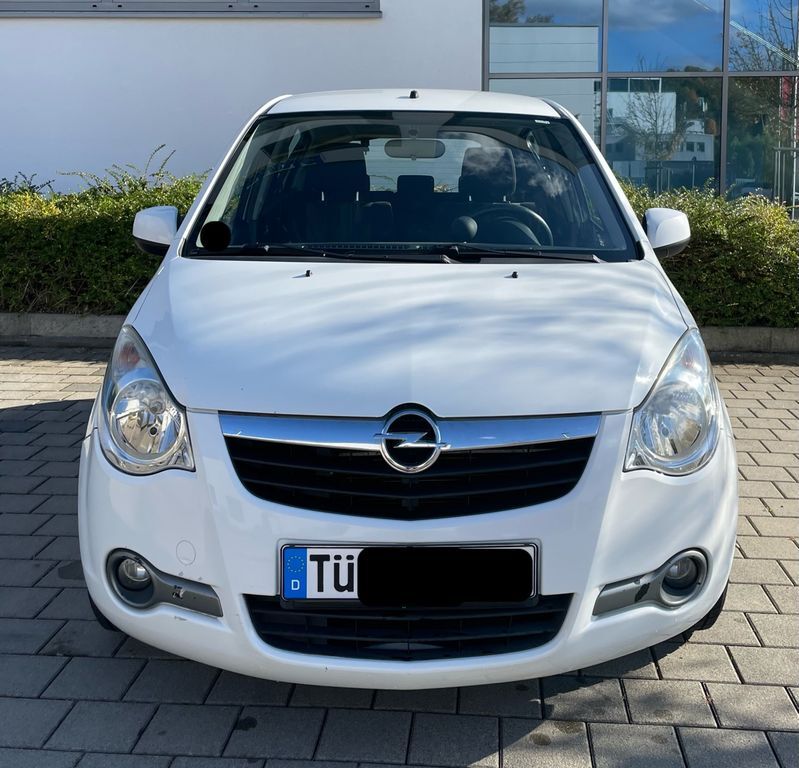 Opel Agila 180.000 km 3.500 € Tübingen 72070