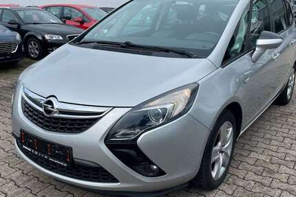 Opel Zafira 120.611 km 8.695 € Stuttgart 70597