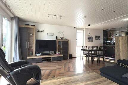Haus Steinenbronn - 6 Zimmer, 168 m&sup2;, 599.000&euro; | Angebot:25704260