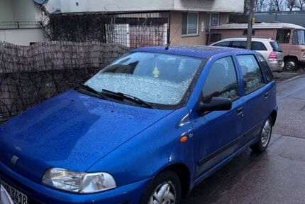 Fiat Punto 74.225 km 1.400 &euro; Ditzingen 71254