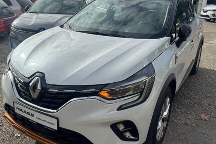 Renault Captur 67.000 km 12.900 &euro; Ludwigsburg 71636