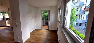 ERSTBEZUG: HELL, MODERN & MIT BALKON - Etagenwohnung Filderstadt | Angebot:27082273