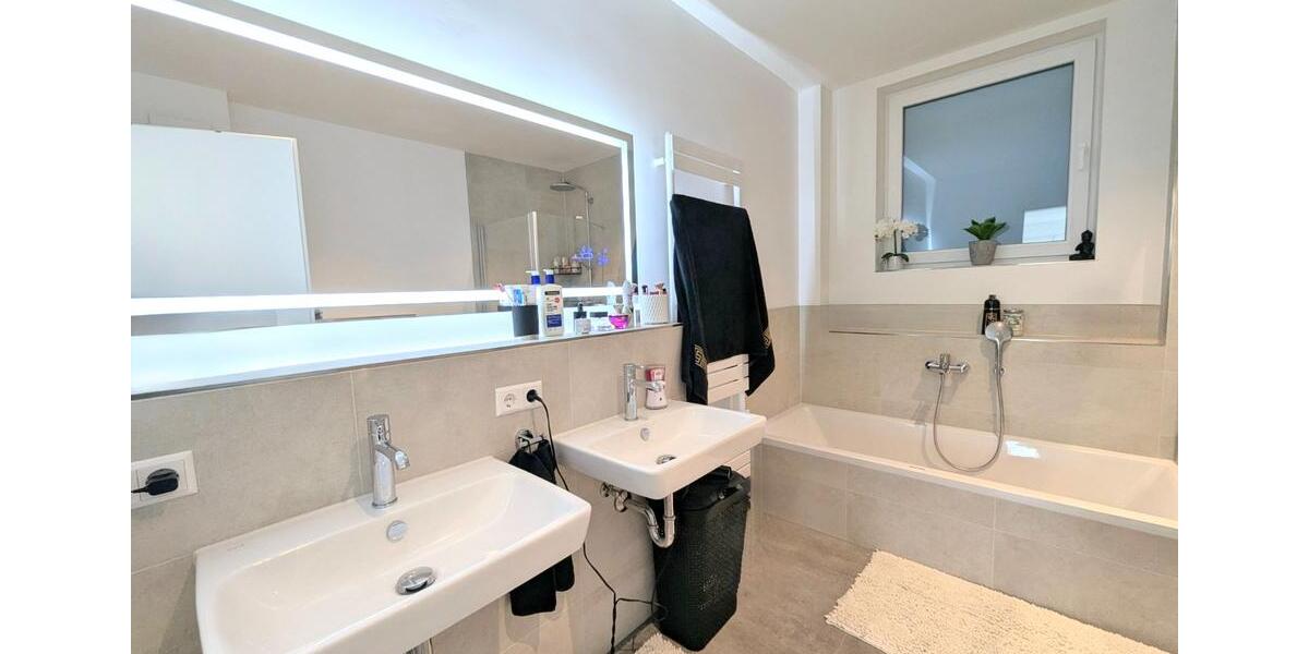 Etagenwohnung Mühlacker - 4 Zimmer, 123 m&sup2;, 1.850&euro; | Angebot:24664890