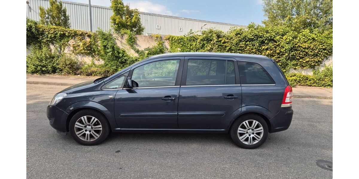Opel Zafira 194.000 km 3.499 &euro; möglingen 71696