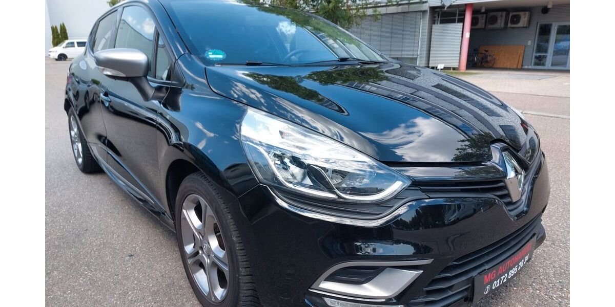 Renault Clio 80.204 km 8.999 &euro; Fellbach 70736