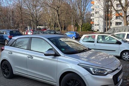 Hyundai i20 54.000 km 9.400 &euro; Fellbach 70736