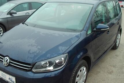 VW Touran 304.000 km 5.650 &euro; Waiblingen (bei Stuttgart) 71332