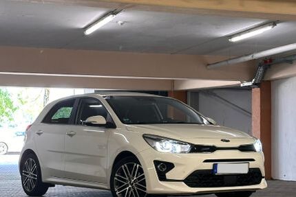 Kia Rio 63.800 km 12.900 &euro; Pforzheim 75173