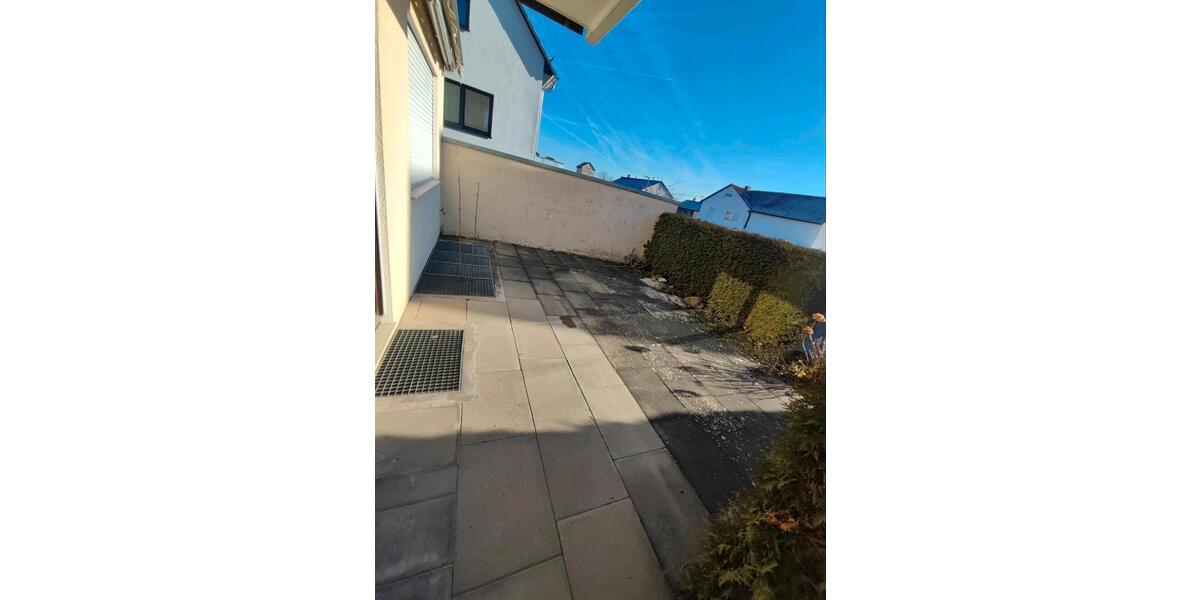 Doppelhaushälfte Leonberg - 6 Zimmer, 146 m&sup2;, 500.000&euro; | Angebot:26926171