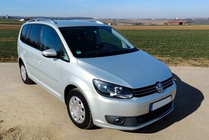 VW Touran 133.000 km 8.990 &euro; Ditzingen 71254