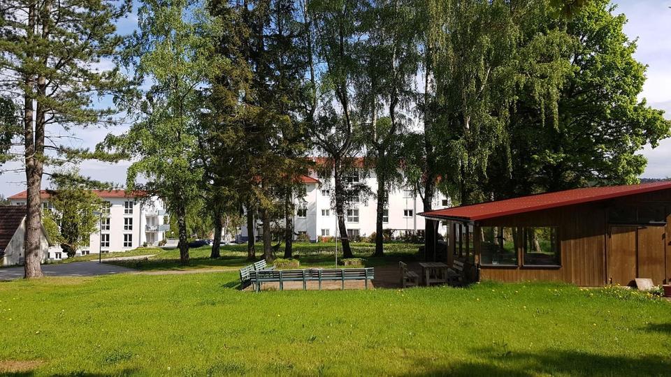 Etagenwohnung Schömberg - 5 Zimmer, 121 m&sup2;, 1.290&euro; | Angebot:26453745
