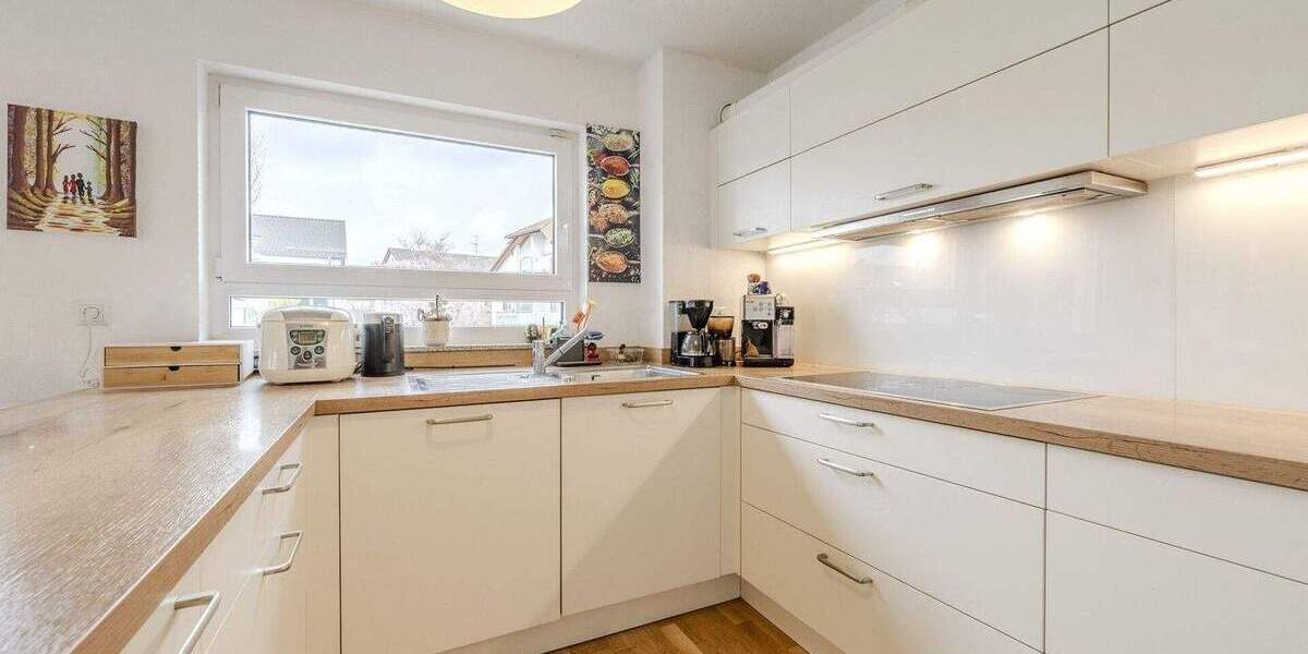 Etagenwohnung Stuttgart / Hofen Hofen - 4 Zimmer, 100 m&sup2;, 629.000&euro; | Angebot:25880200