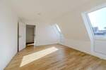 Etagenwohnung Stuttgart / Zuffenhausen Zuffenhausen - 4 Zimmer, 117 m&sup2;, 699.000&euro; | Angebot:25704192