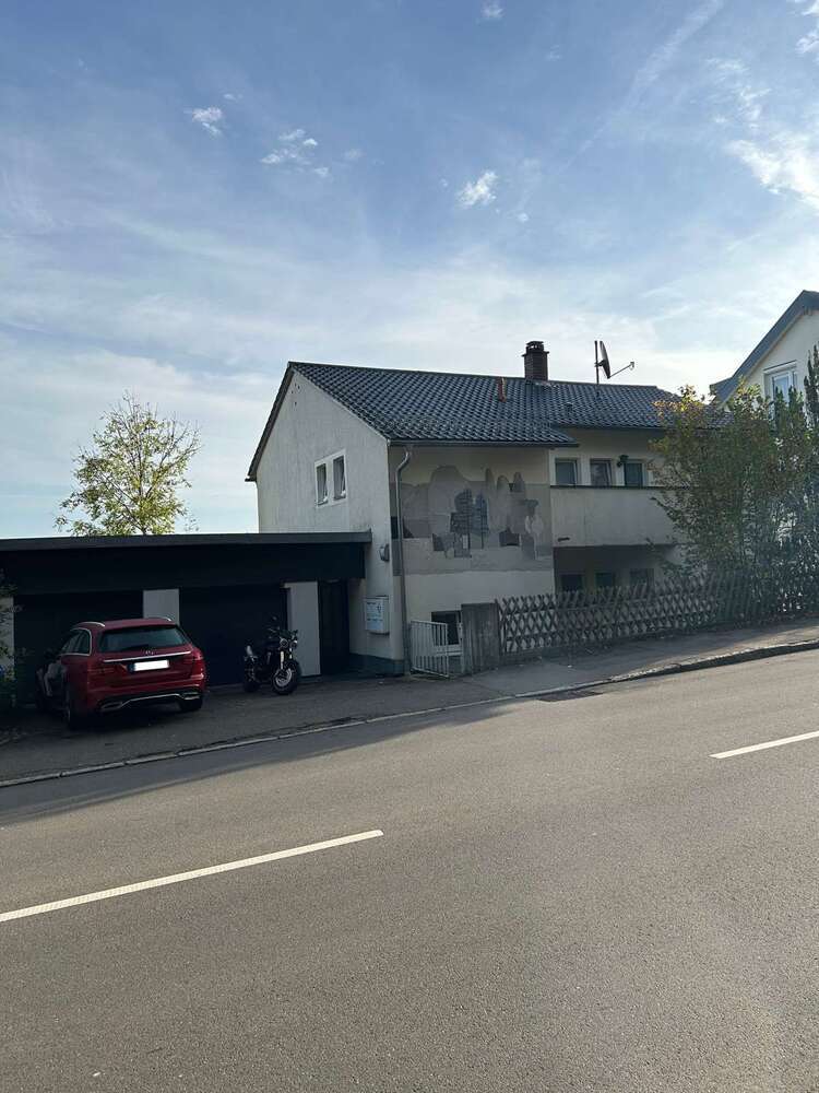 Haus zum Kaufen in Stuttgart Rohr 950.000 € 238.42 m²