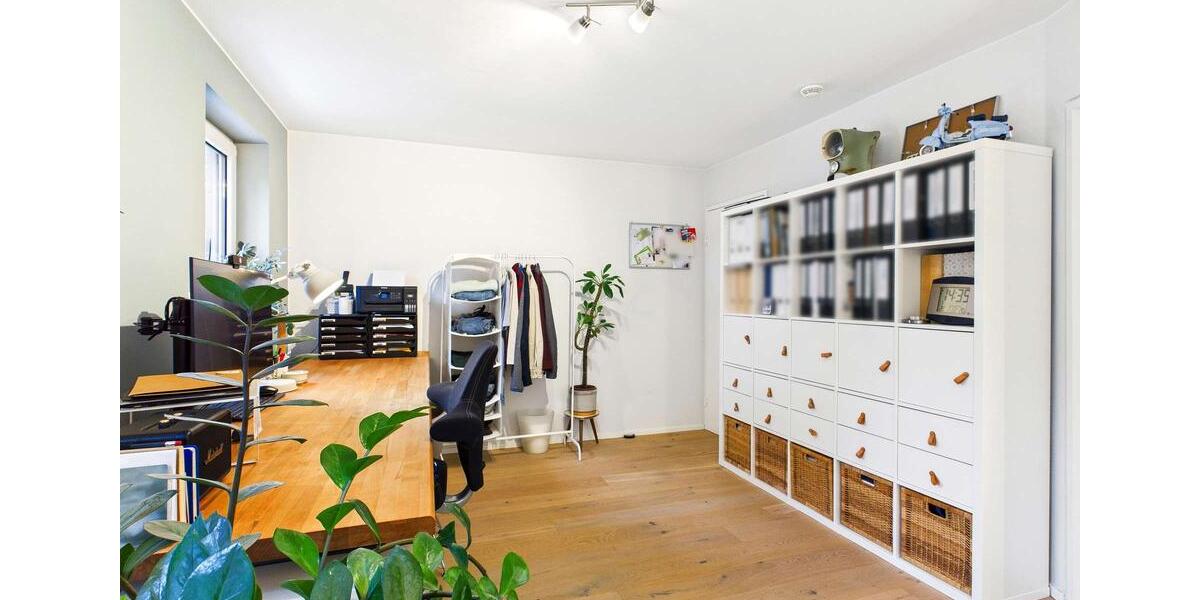 Etagenwohnung Stuttgart Lehen - 3 Zimmer, 112 m&sup2;, 2.016&euro; | Angebot:24837564