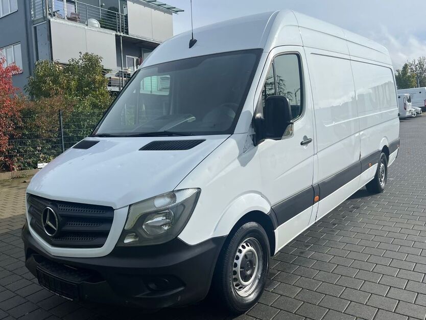 Mercedes-Benz Sprinter 316.000 km 12.980 € Holzgerlingen 71088