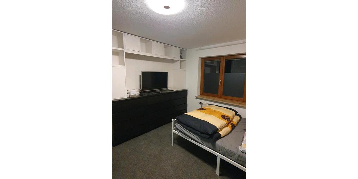 Erdgeschoßwohnung Leinfelden-Echterdingen Echterdingen - 1 Zimmer, 27 m&sup2;, 570&euro; | Angebot:25961930